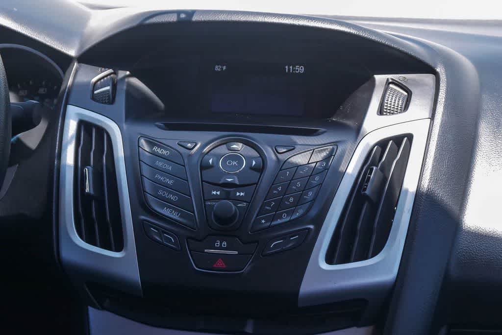 Thumbnail: 2014 Ford Focus - 13