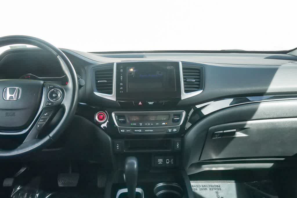 Thumbnail: 2018 Honda Ridgeline - 12