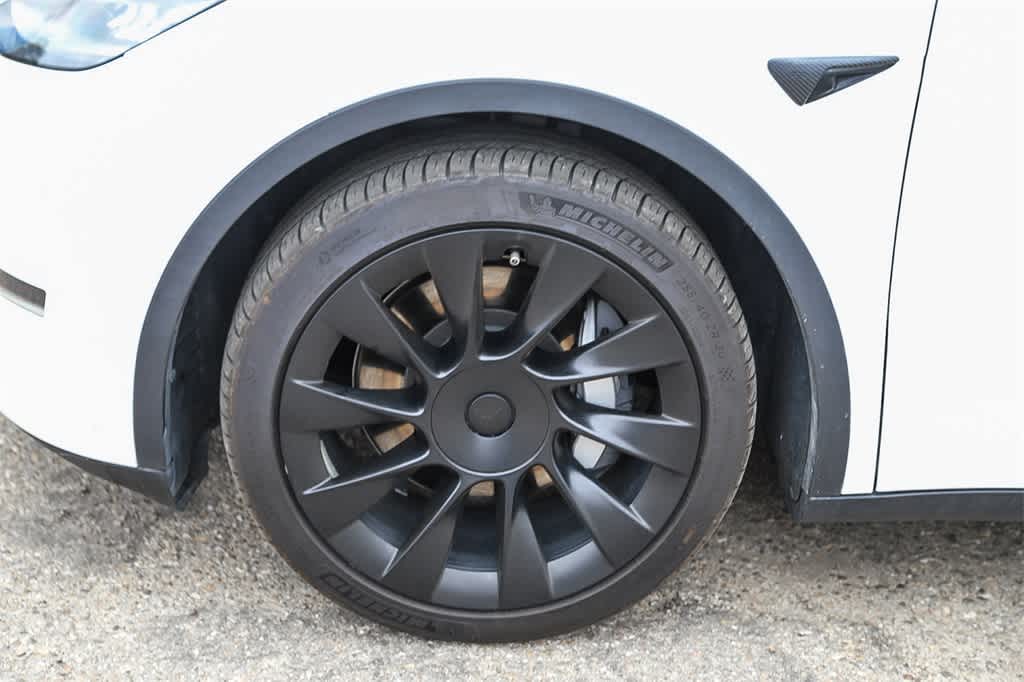 Thumbnail: 2020 Tesla Model Y - 8