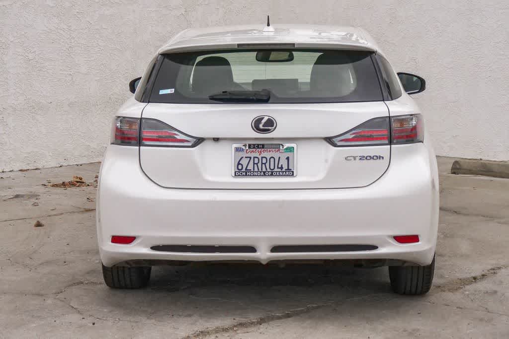 Thumbnail: 2013 Lexus CT - 8