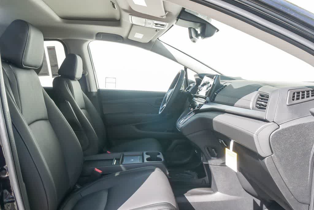 Thumbnail: 2026 Honda Odyssey - 20