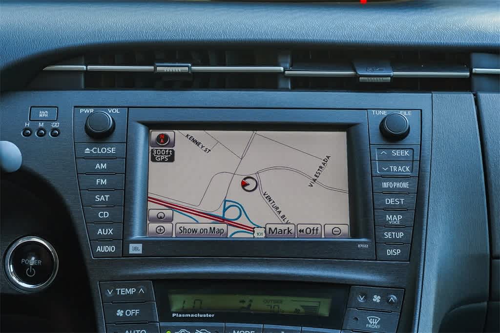 Thumbnail: 2010 Toyota Prius - 14