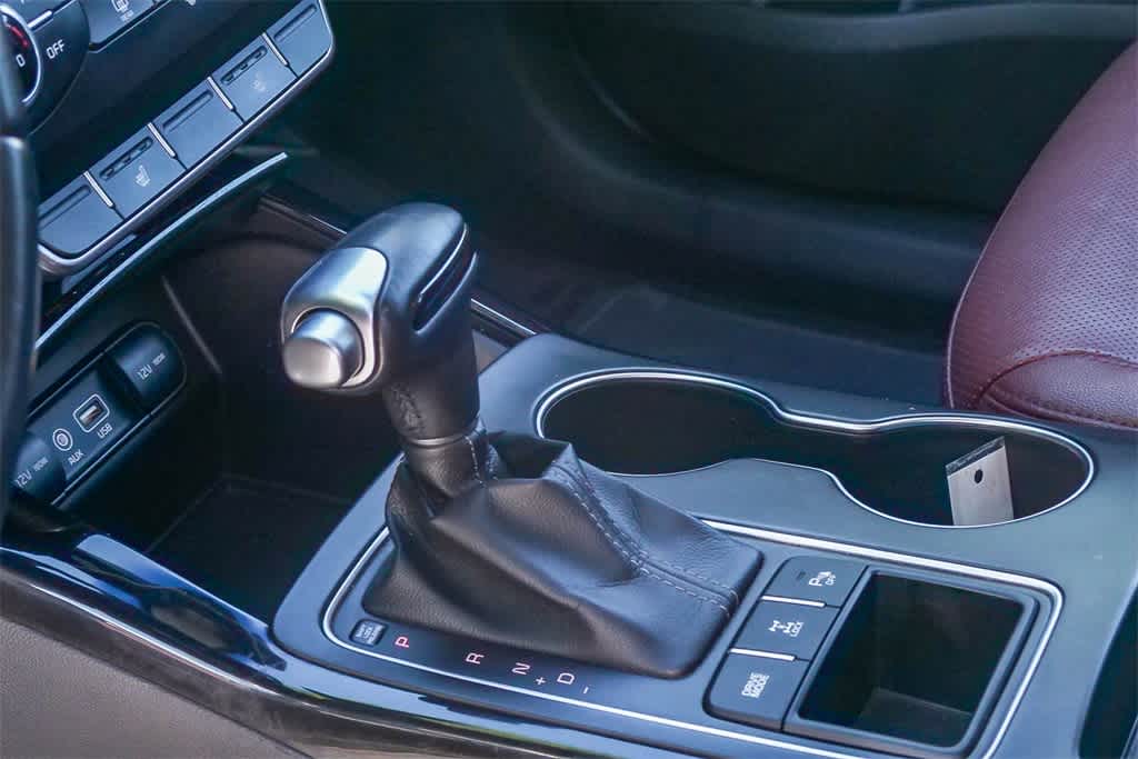 Thumbnail: 2018 Kia Sorento - 18