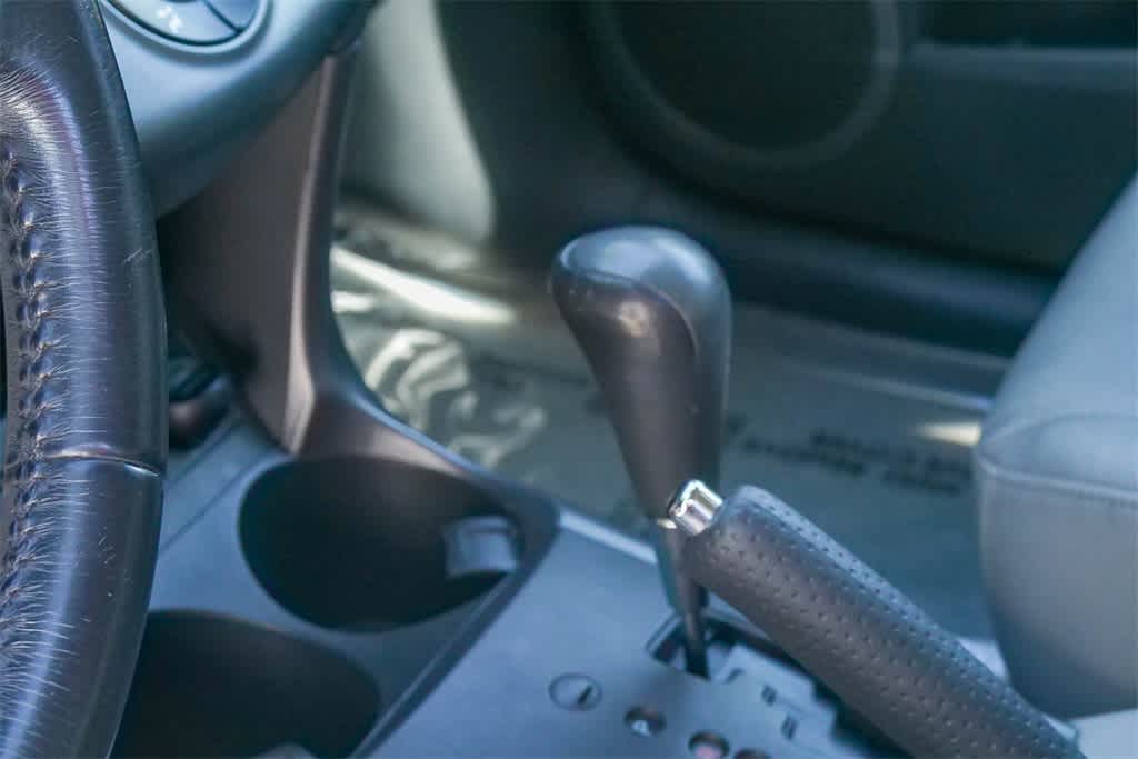 Thumbnail: 2010 Toyota RAV4 - 19