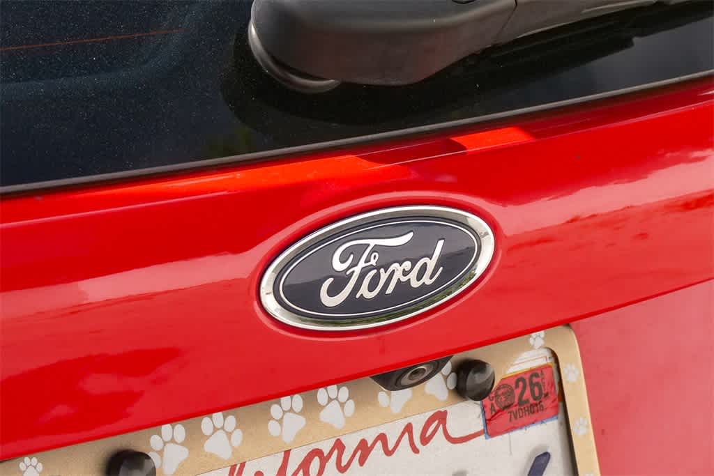 Thumbnail: 2016 Ford Focus - 11