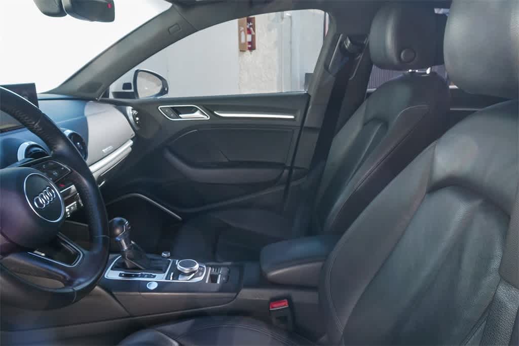 Thumbnail: 2017 Audi A3 - 17