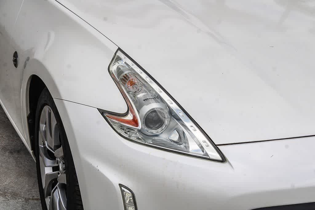 Thumbnail: 2014 Nissan Z - 4