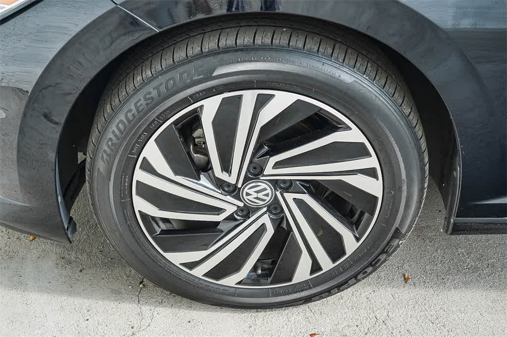 Thumbnail: 2021 Volkswagen Jetta - 10