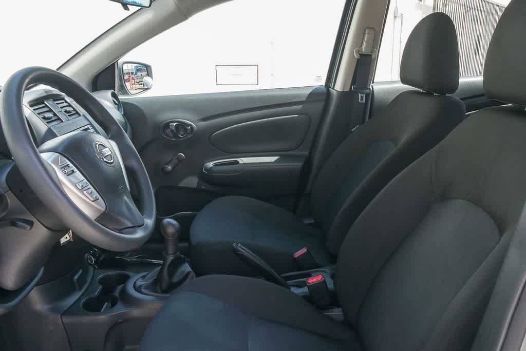 Thumbnail: 2018 Nissan Versa - 17