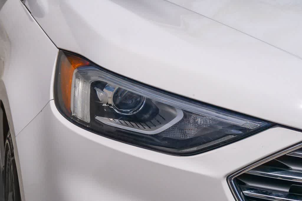 Thumbnail: 2020 Ford Edge - 4