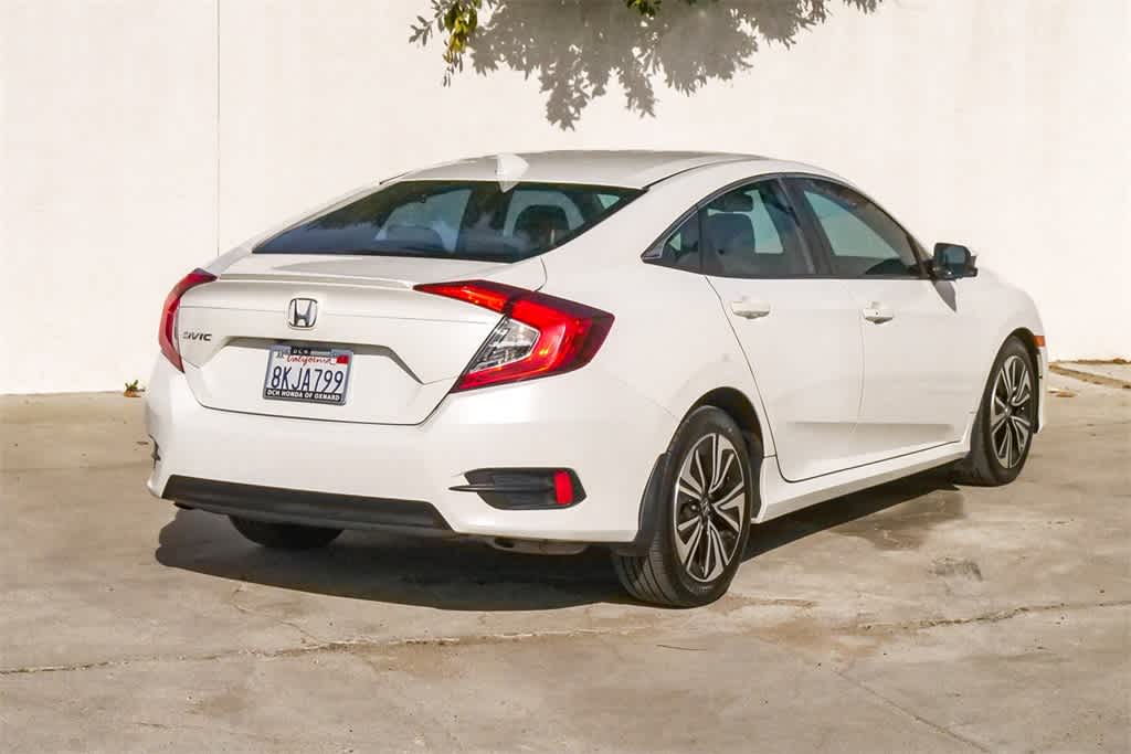 Thumbnail: 2016 Honda Civic - 7