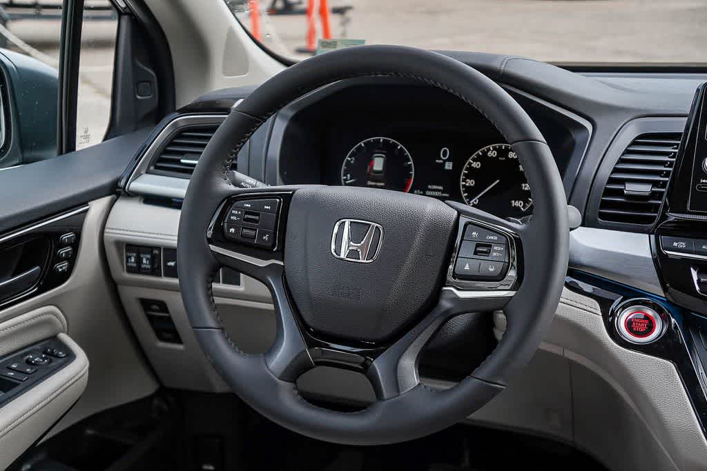 Thumbnail: 2026 Honda Odyssey - 17