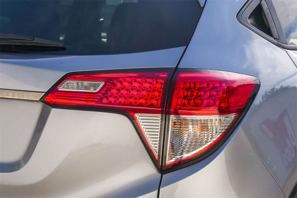 Thumbnail: 2019 Honda HR-V - 10