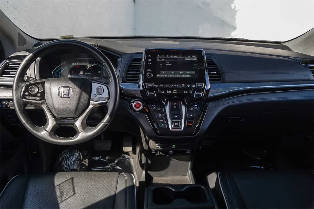 Thumbnail: 2023 Honda Odyssey - 12