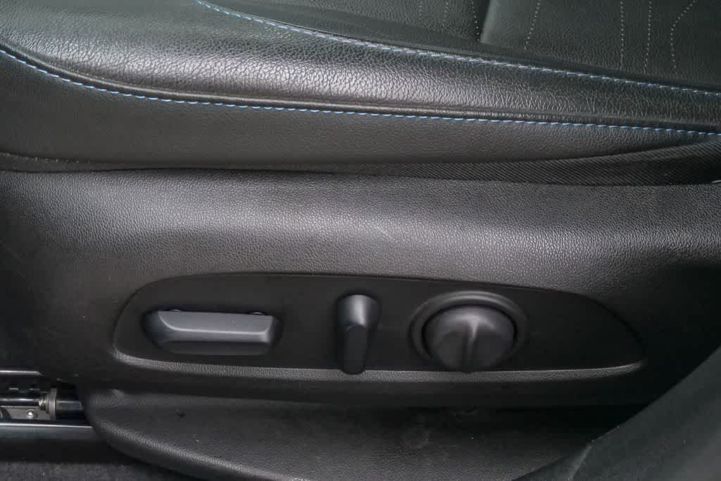 Thumbnail: 2019 Chevrolet Volt - 20