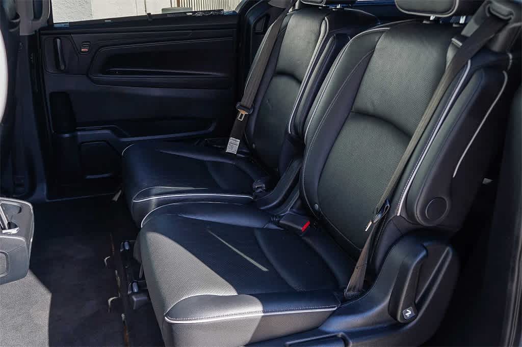 Thumbnail: 2023 Honda Odyssey - 20