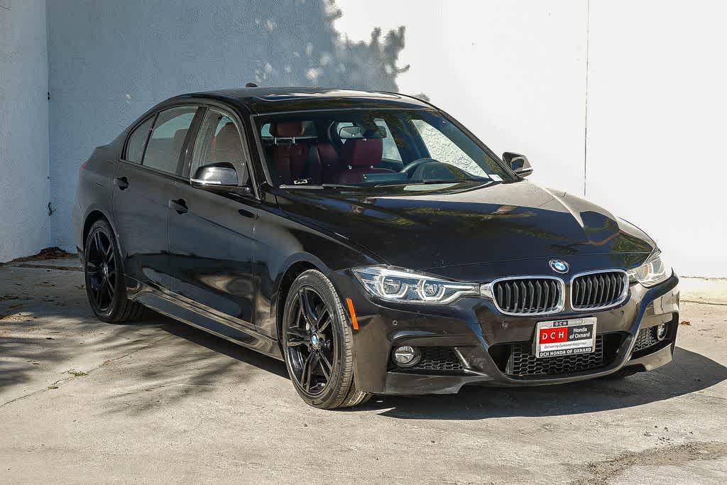 Thumbnail: 2018 BMW 3 Series - 3