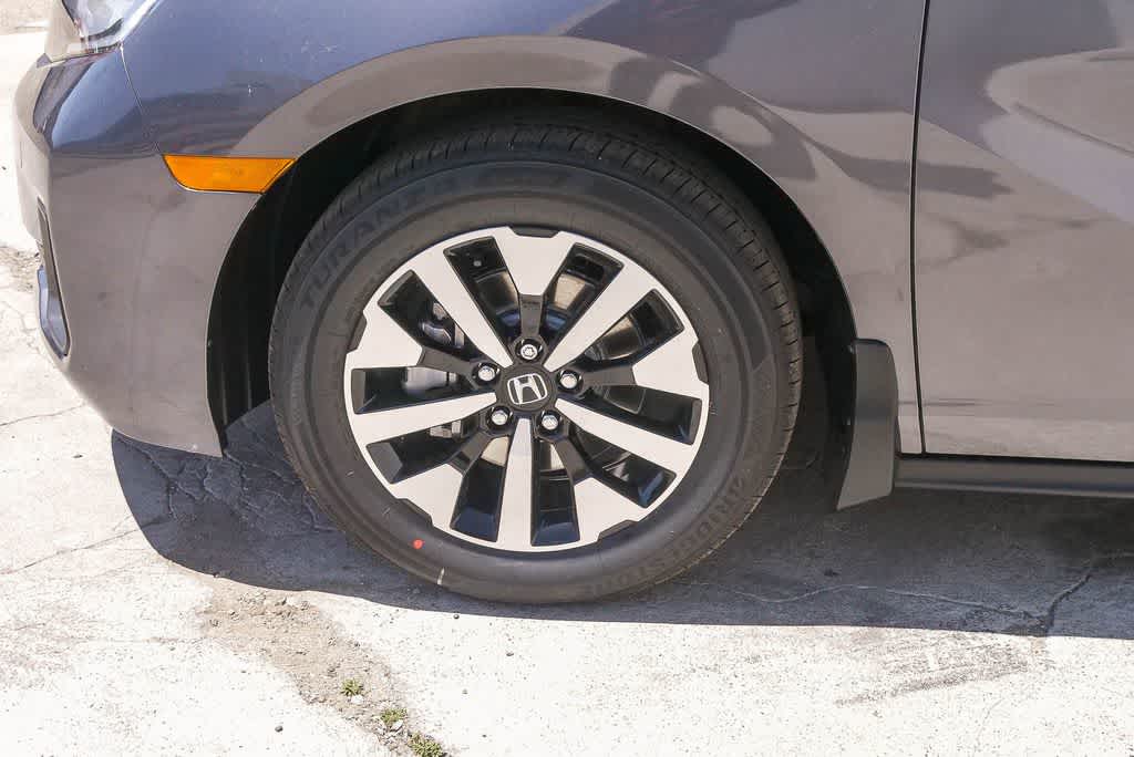 Thumbnail: 2026 Honda Odyssey - 5