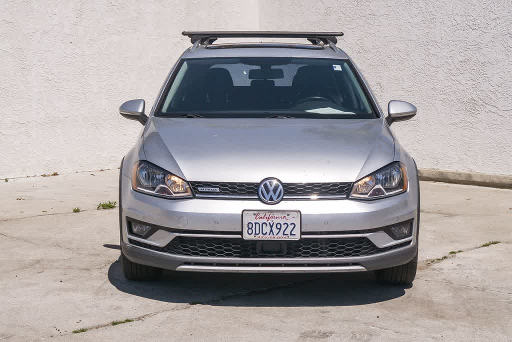 Thumbnail: 2017 Volkswagen Golf - 2