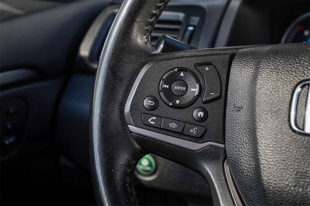 Thumbnail: 2019 Honda Pilot - 16