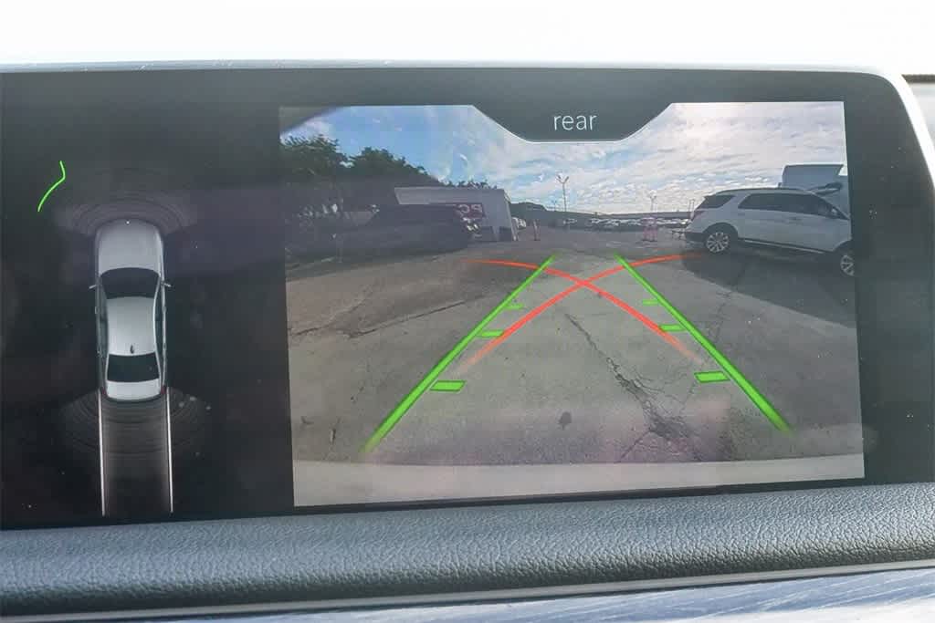 Thumbnail: 2018 BMW 7 Series - 19