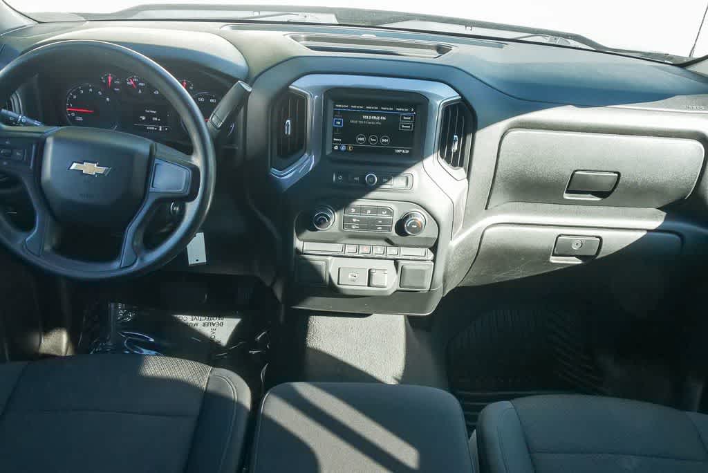 Thumbnail: 2019 Chevrolet Silverado 1500 - 11