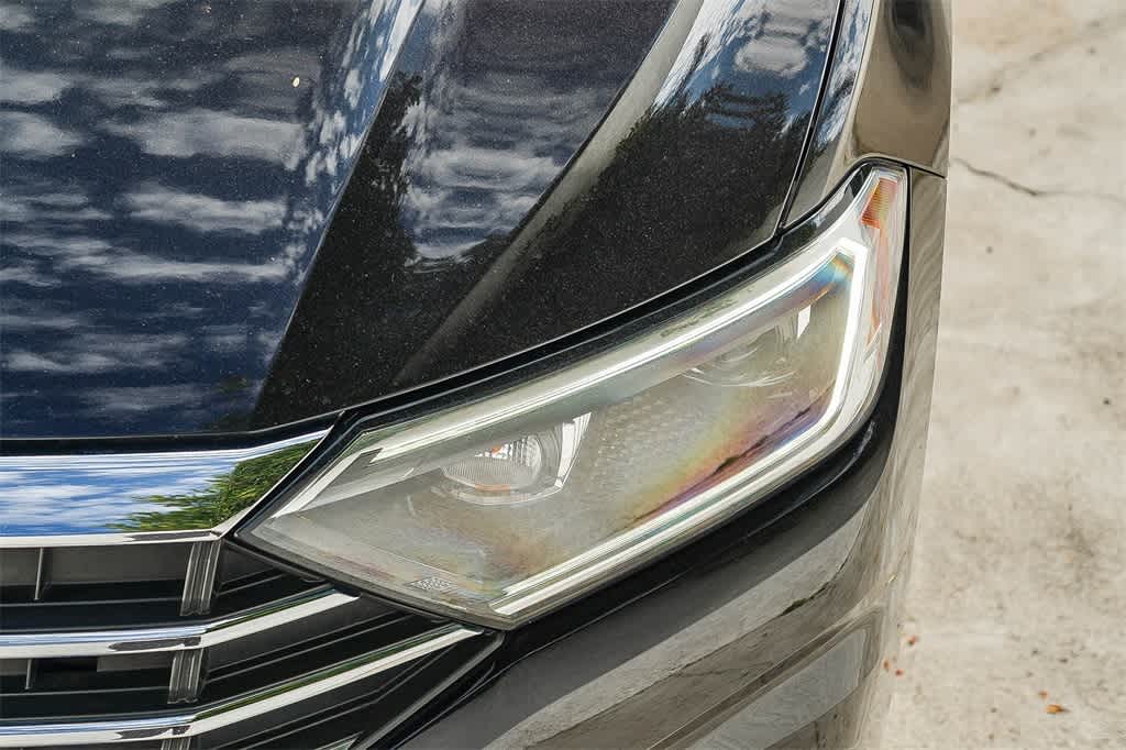 Thumbnail: 2021 Volkswagen Jetta - 8