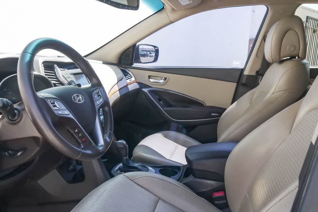 Thumbnail: 2013 Hyundai Santa Fe - 15