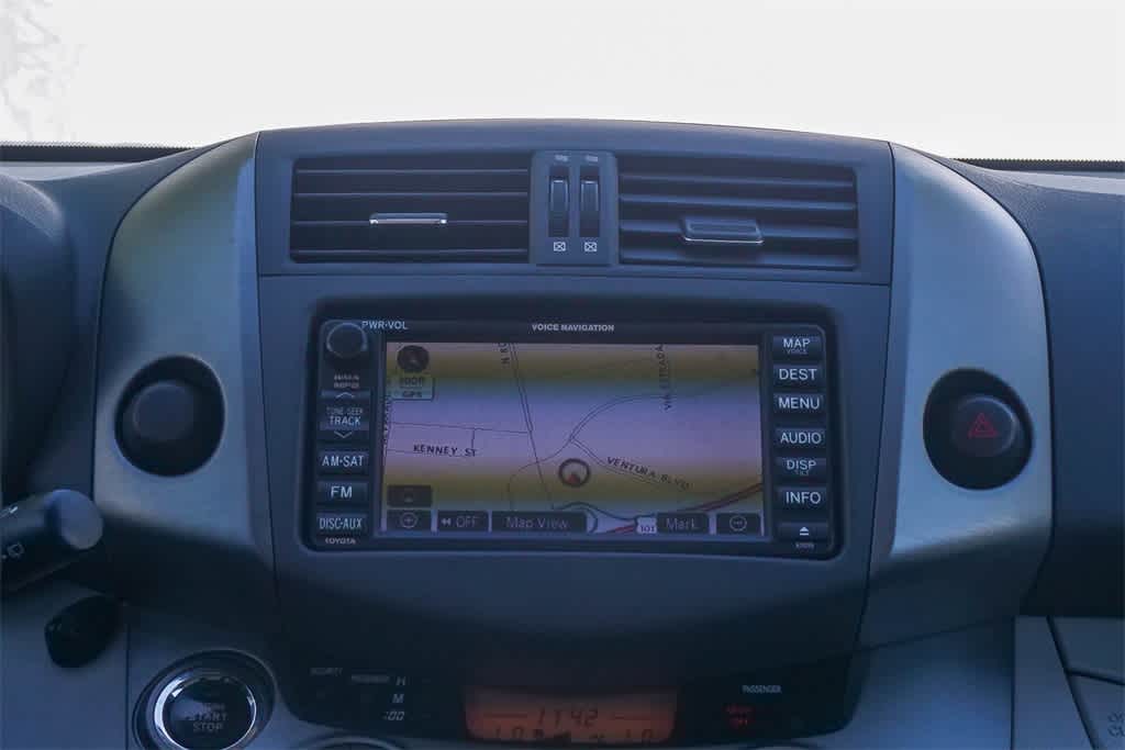 Thumbnail: 2010 Toyota RAV4 - 13