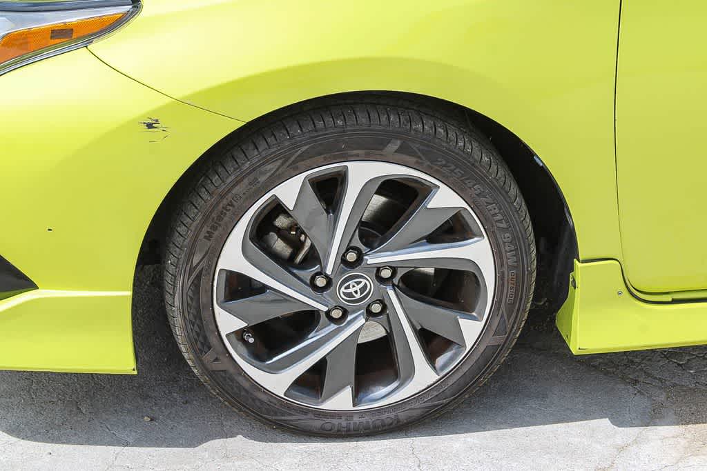 Thumbnail: 2017 Toyota Corolla iM - 5