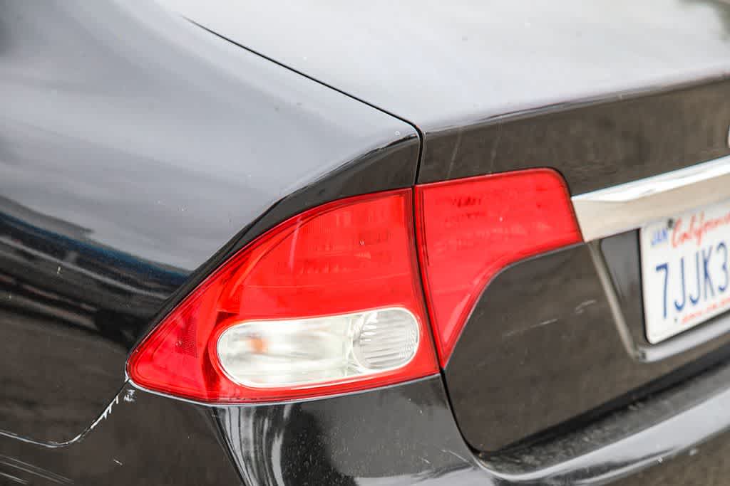 Thumbnail: 2011 Honda Civic - 10