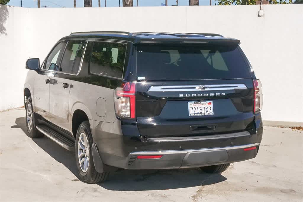 Thumbnail: 2024 Chevrolet Suburban - 9