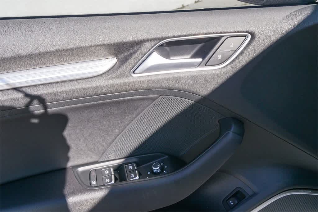 Thumbnail: 2017 Audi A3 - 19