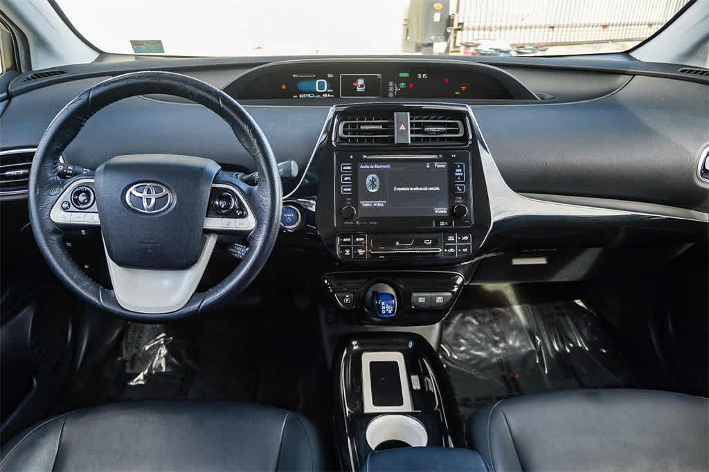 Thumbnail: 2016 Toyota Prius - 12