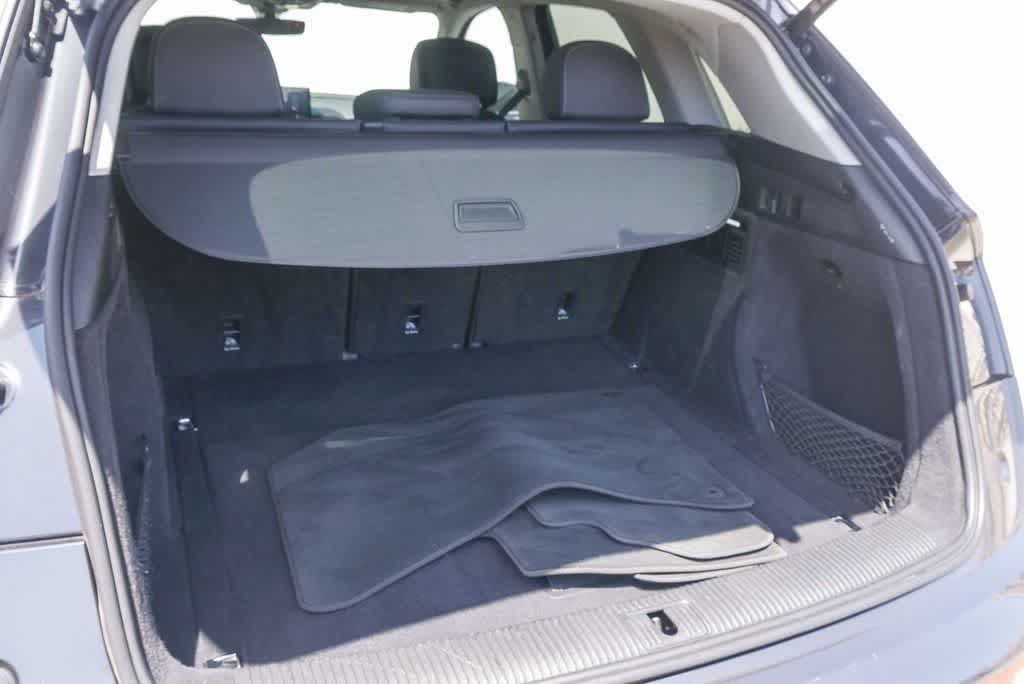 Thumbnail: 2021 Audi Q5 - 23