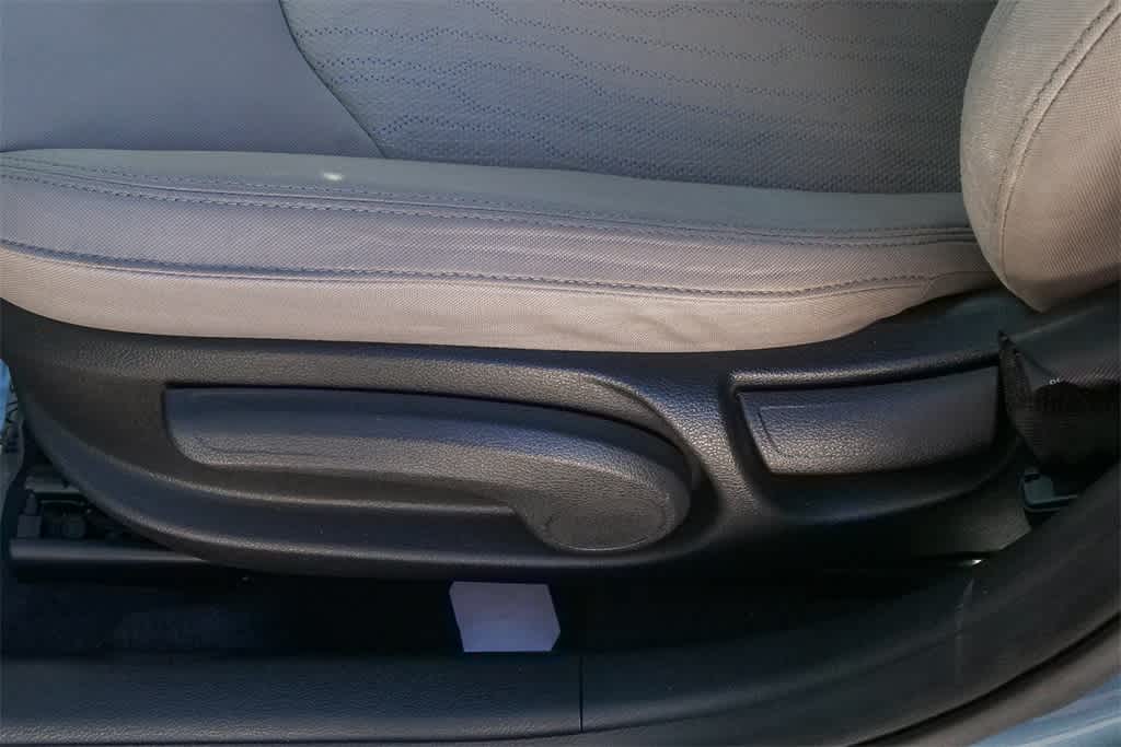 Thumbnail: 2016 Hyundai Sonata - 15