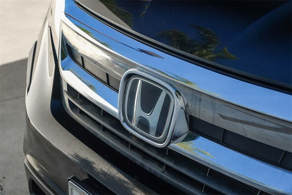 Thumbnail: 2019 Honda Pilot - 9