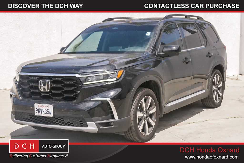 2025 Honda Pilot Touring 2WD's photo