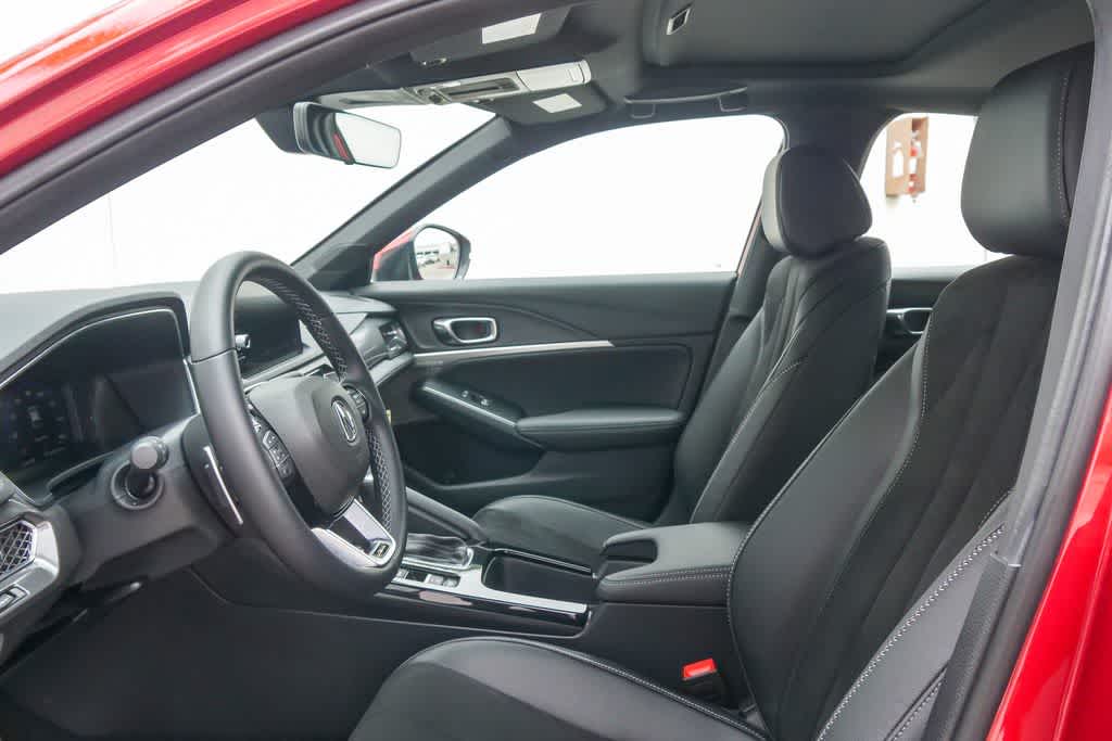 Thumbnail: 2025 Acura Integra - 16