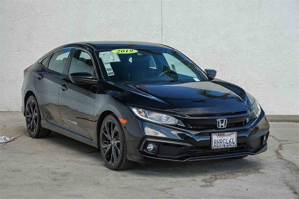 2019 Honda Civic Sport photo 2