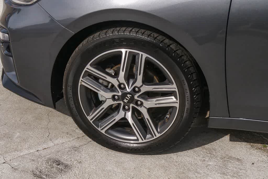 Thumbnail: 2020 Kia Forte - 5