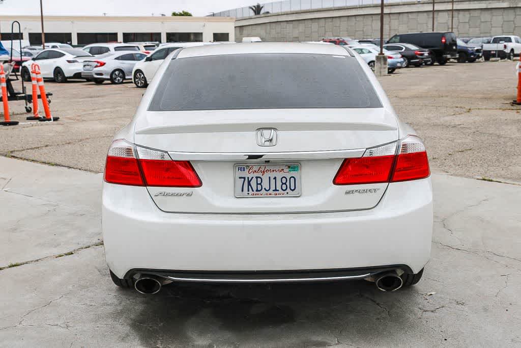 Thumbnail: 2015 Honda Accord - 6