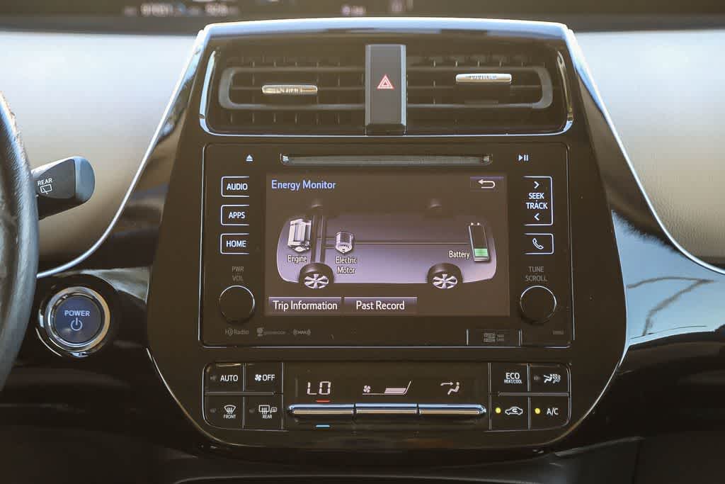 Thumbnail: 2016 Toyota Prius - 11