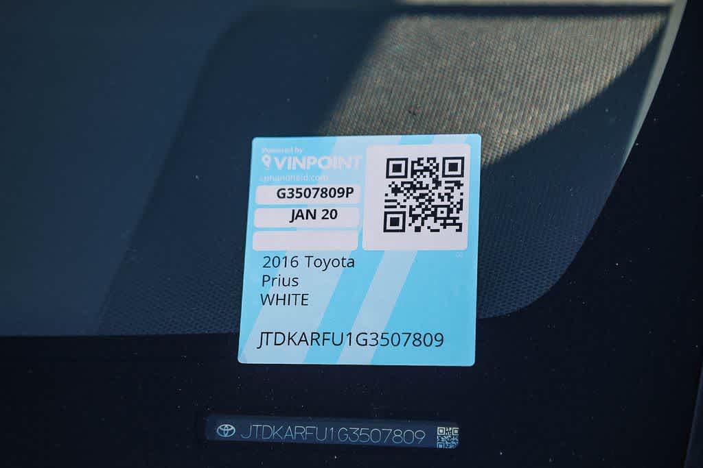 Thumbnail: 2016 Toyota Prius - 22