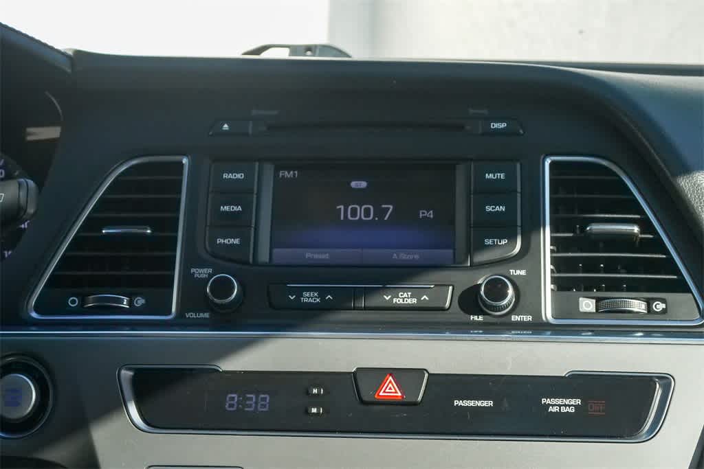 Thumbnail: 2016 Hyundai Sonata - 8