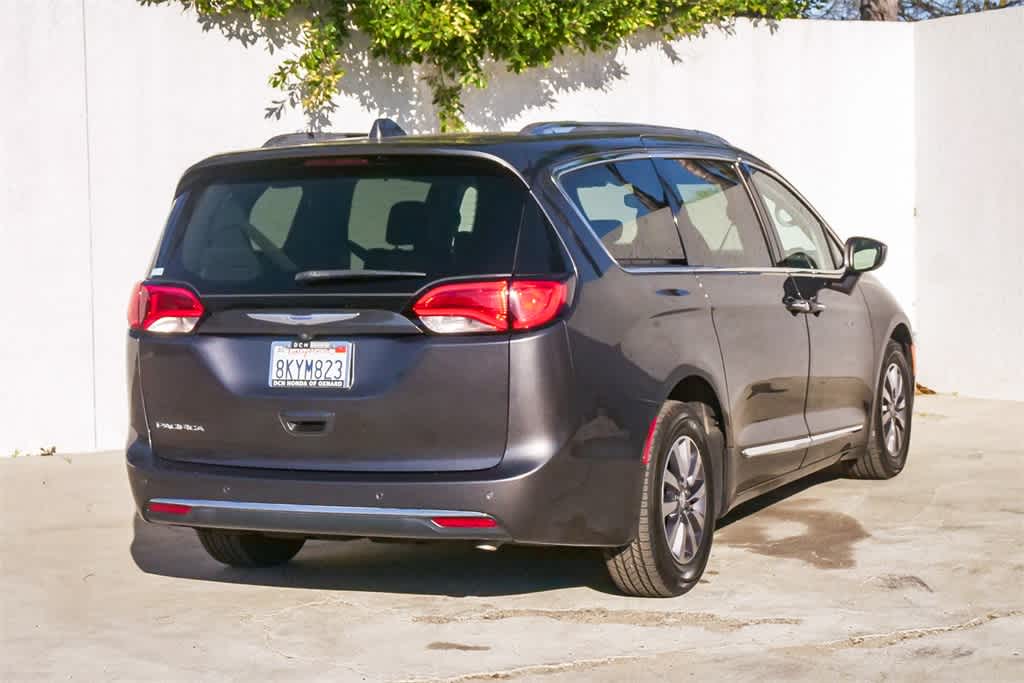 Thumbnail: 2019 Chrysler Pacifica - 7