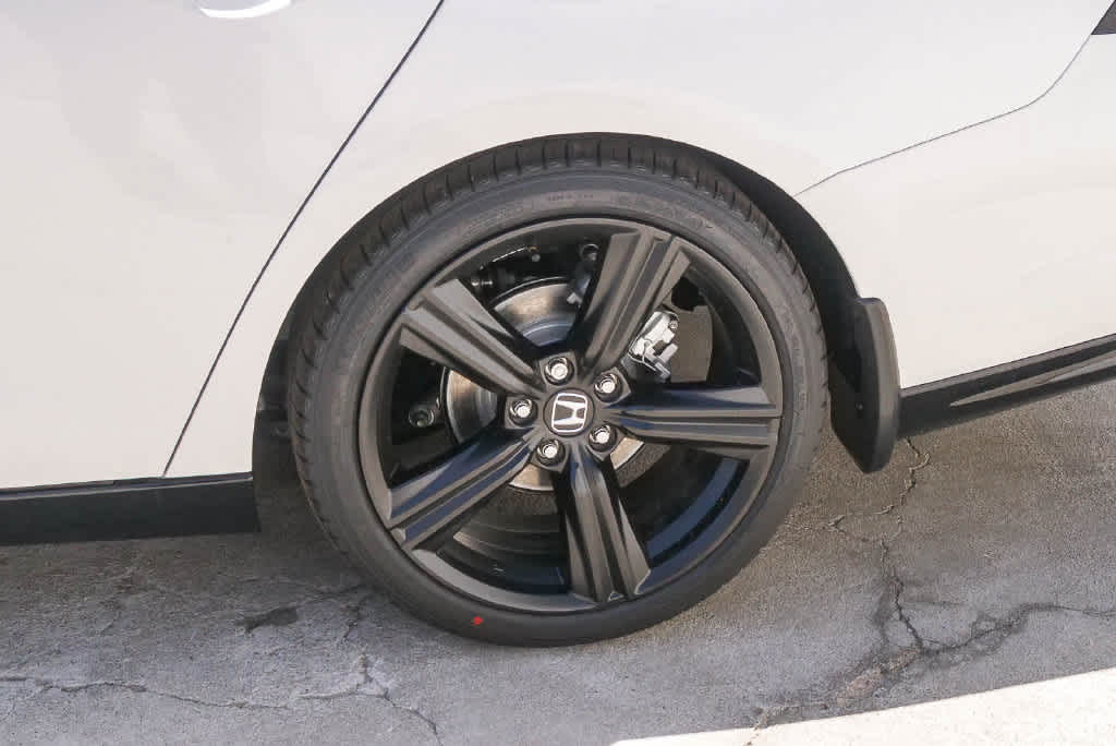 2026 Honda Accord Hybrid Sport-L - Photo 6