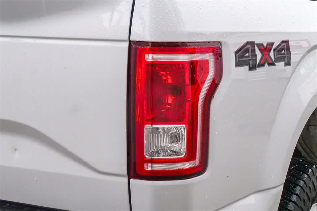 Thumbnail: 2017 Ford F-150 - 10