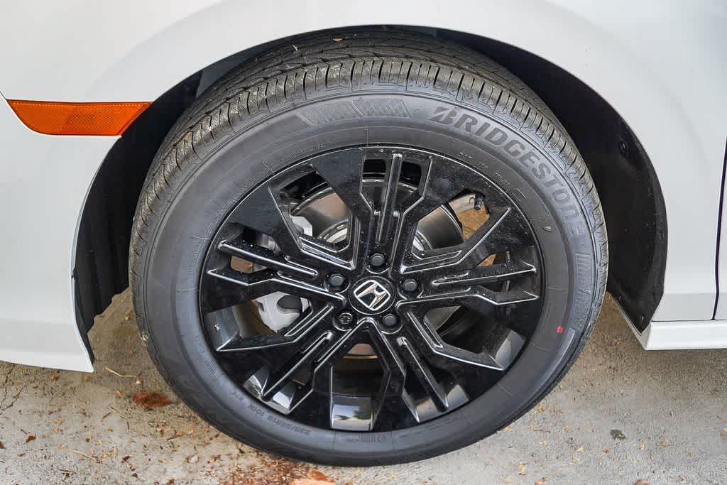 Thumbnail: 2026 Honda Odyssey - 10