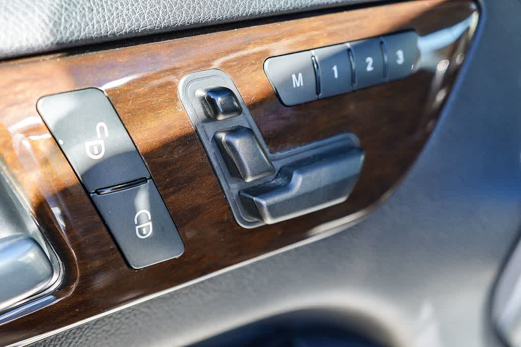 Thumbnail: 2014 Mercedes-Benz GL-Class - 24